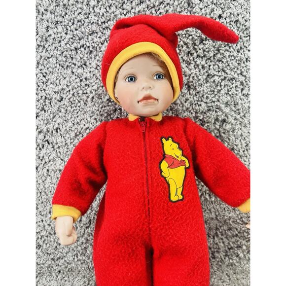 Ashton Drake Galleries Doll It's Time for Bed Pooh Collectible Toy by Disney - Picture 2 of 8